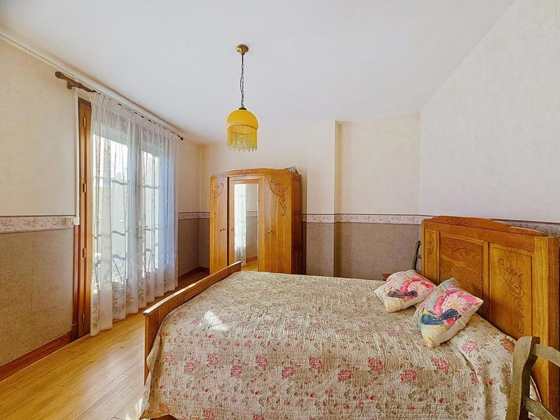 Maison - 137 m² - 4 pièces