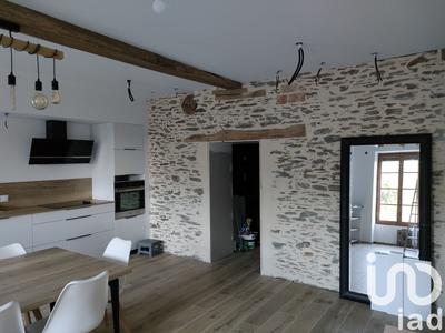 Maison - 250 m² - 11 pièces