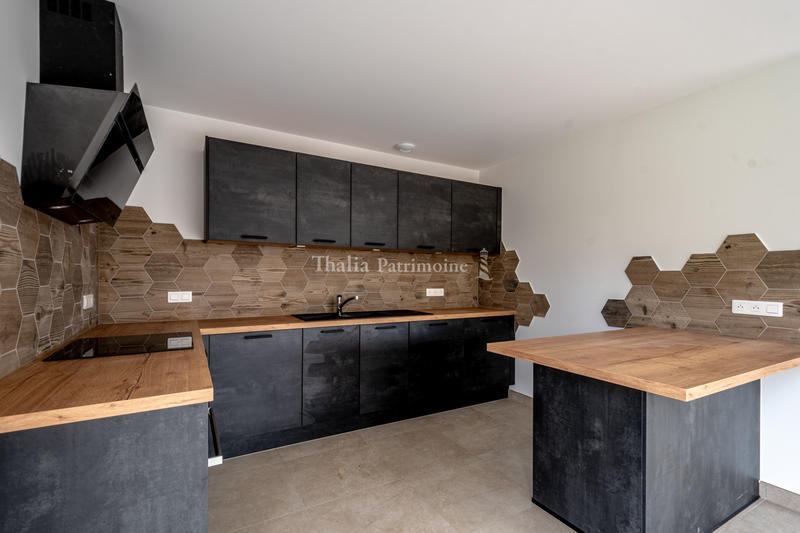 Maison - 155 m² - 6 pièces