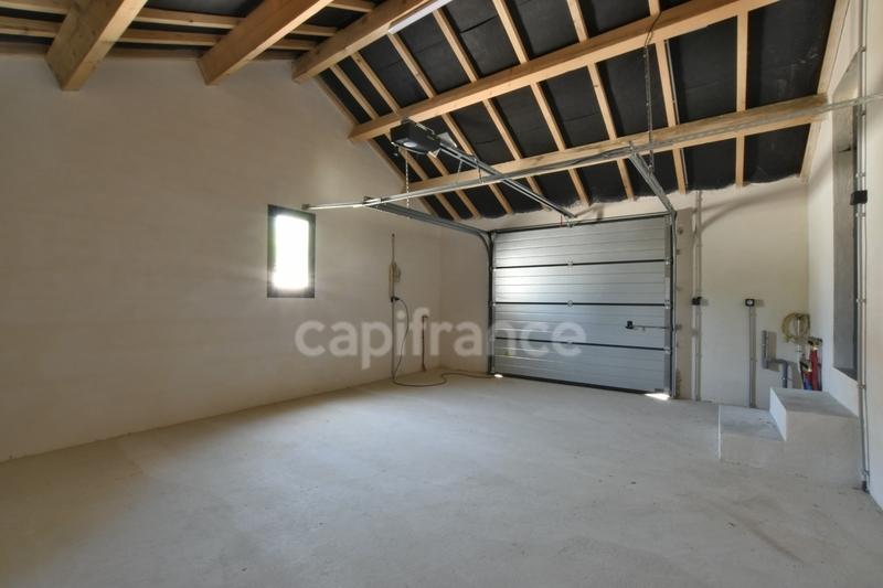 Maison - 165 m² - 4 pièces