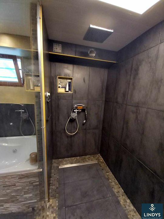 Maison traditionnelle - 140 m² - 7 pièces