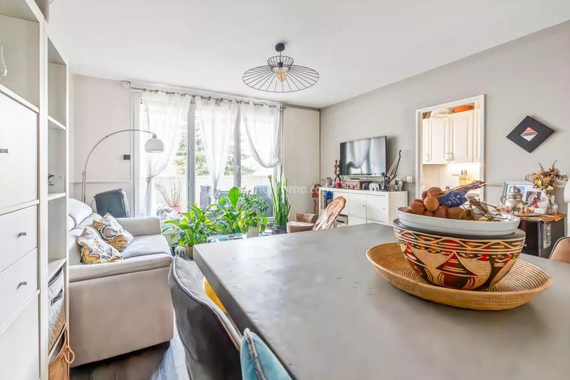 Appartement - 70 m² - 3 pièces