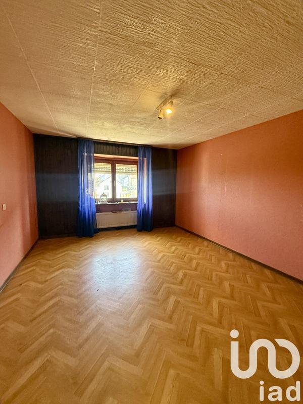 Maison - 179 m² - 9 pièces