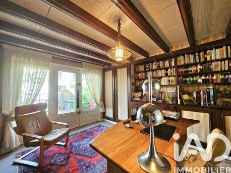 Maison - 195 m² - 7 pièces