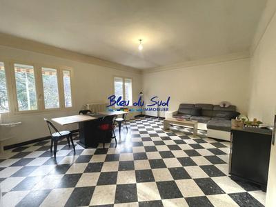 Maison - 106 m² - 4 pièces