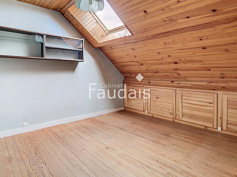 Maison - 145 m² - 6 pièces