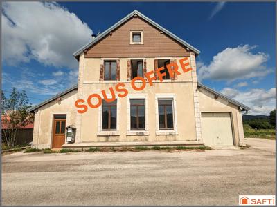 Maison de village - 170 m² - 8 pièces