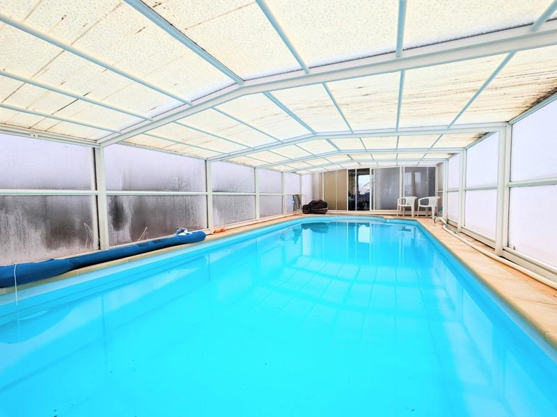 Maison - 137 m² - 5 pièces