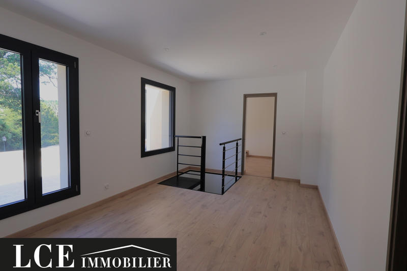 Maison - 175 m² - 6 pièces