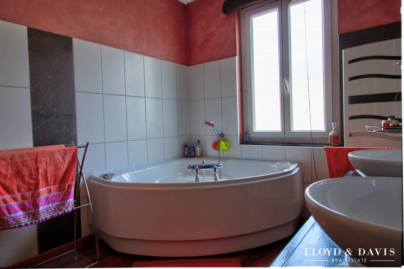 Maison ancienne - 113 m² - 5 pièces