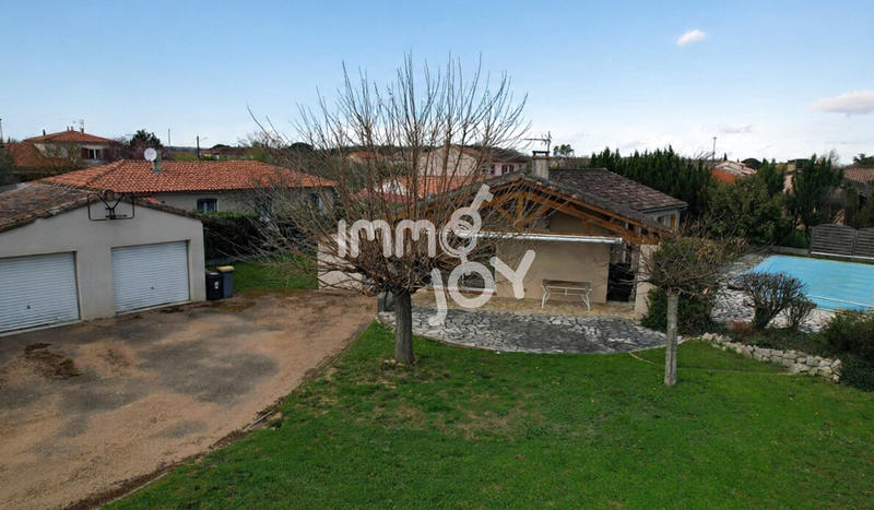 Maison - 111 m² - 5 pièces