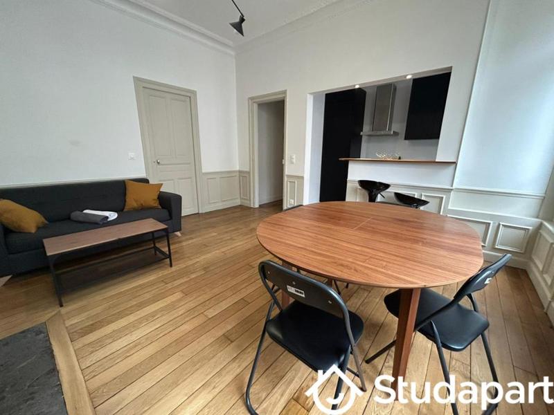 Appartement - 60 m² - 3 pièces