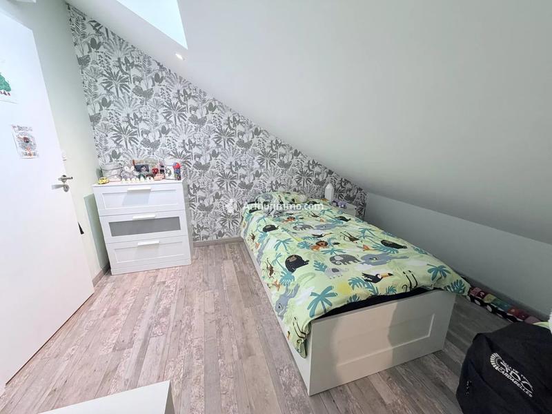 Maison - 137 m² - 5 pièces