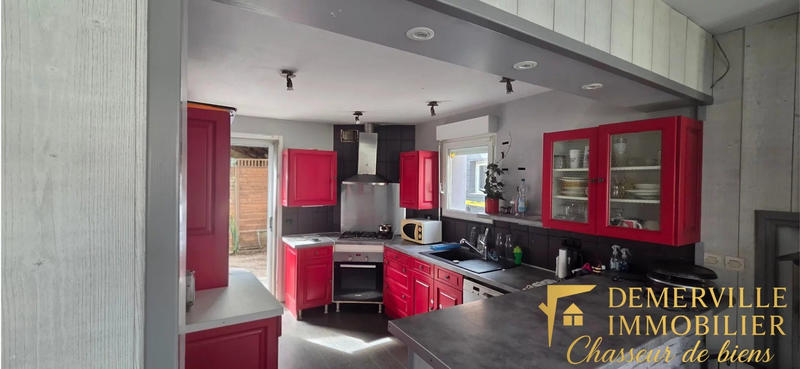 Maison - 153 m² - 7 pièces