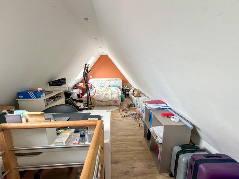 Maison - 84 m² - 5 pièces