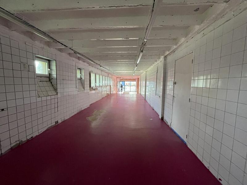 Local commercial - 144 m²