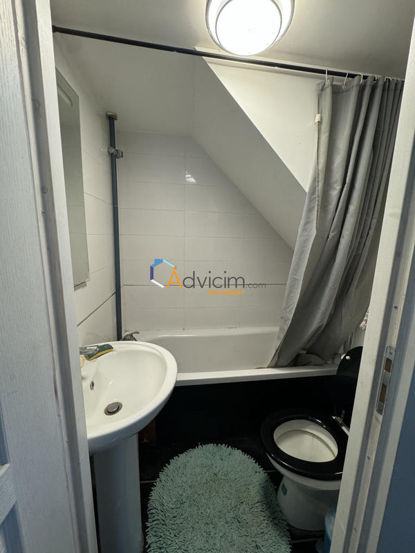 Maison - 77 m² - 3 pièces