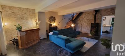 Maison - 239 m² - 6 pièces