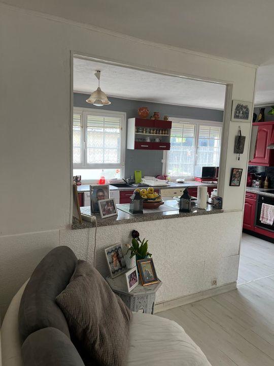 Maison - 500 m² - 4 pièces