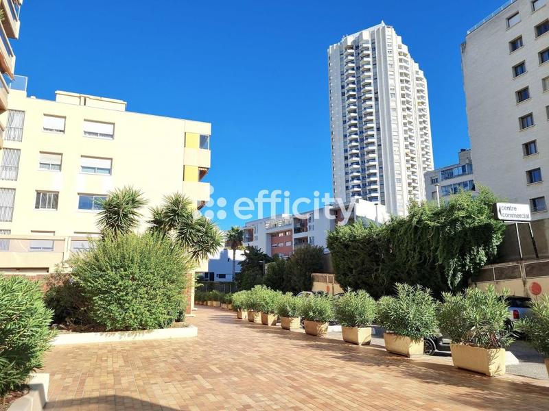 Bureau - 78 m² - 2 pièces