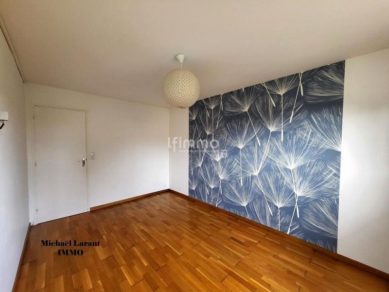 Maison - 96 m² - 4 pièces