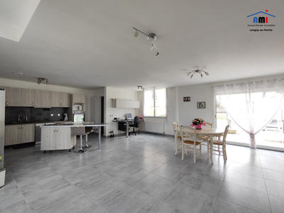 Maison - 139 m² - 5 pièces