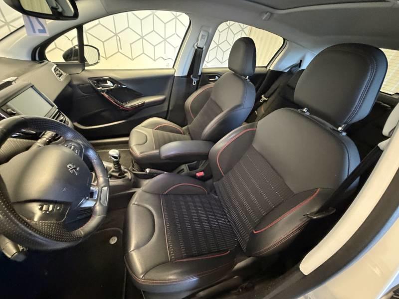 Peugeot 208 PureTech 110ch s&amp;S Bvm6 Gt Line