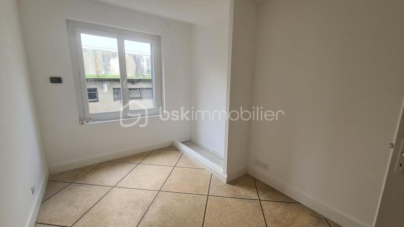 Appartement - 67 m² - 4 pièces