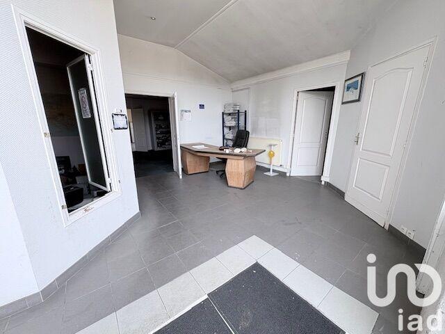 Appartement - 2 105 m² - 10 pièces