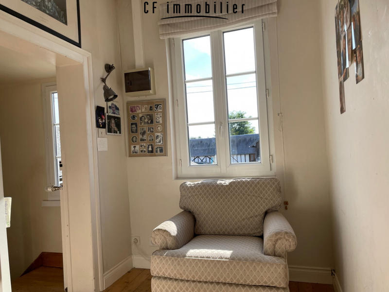 Maison - 137 m² - 5 pièces