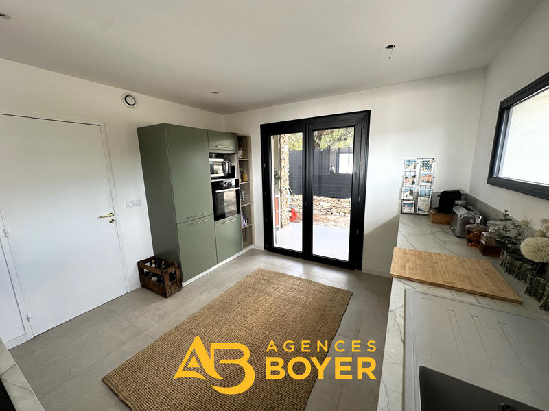 Appartement - 125 m² - 4 pièces