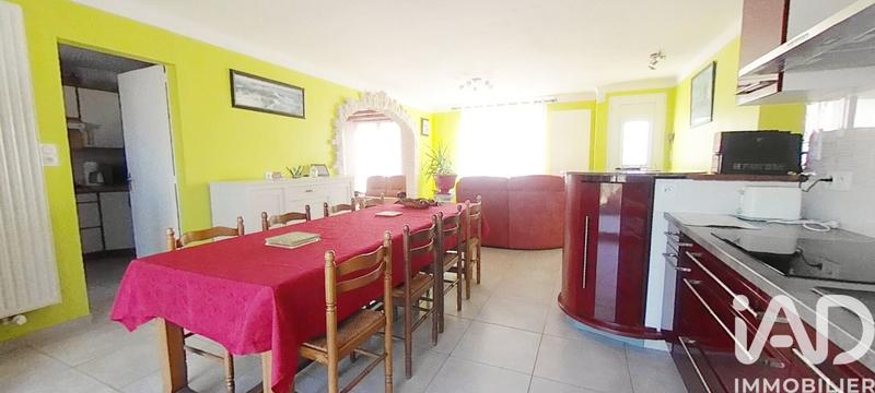 Maison - 99 m² - 5 pièces