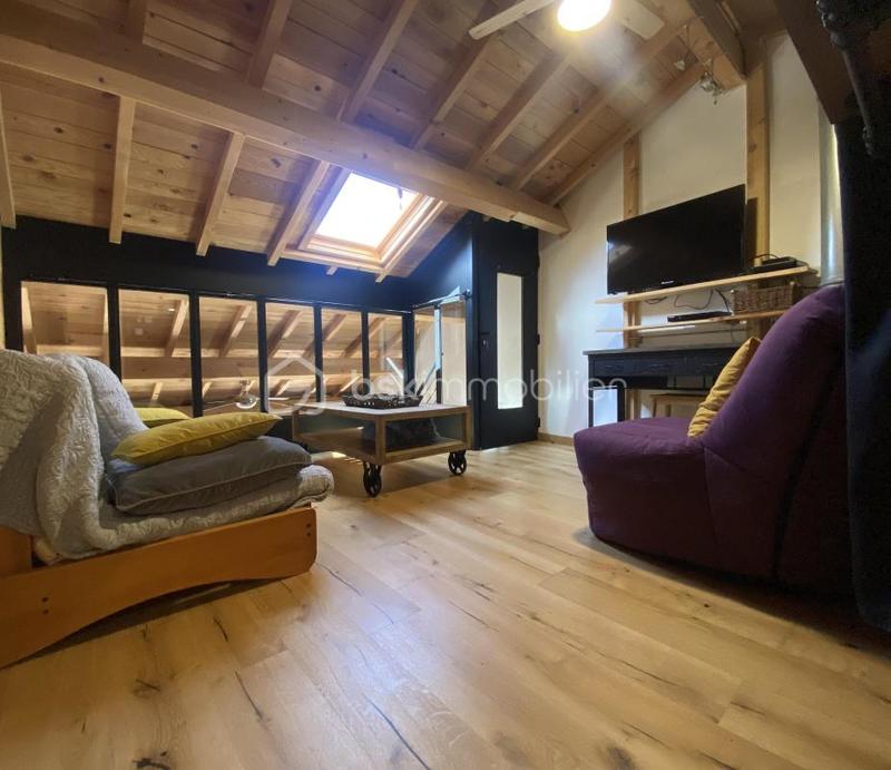 Propriété - 500 m² - 23 pièces