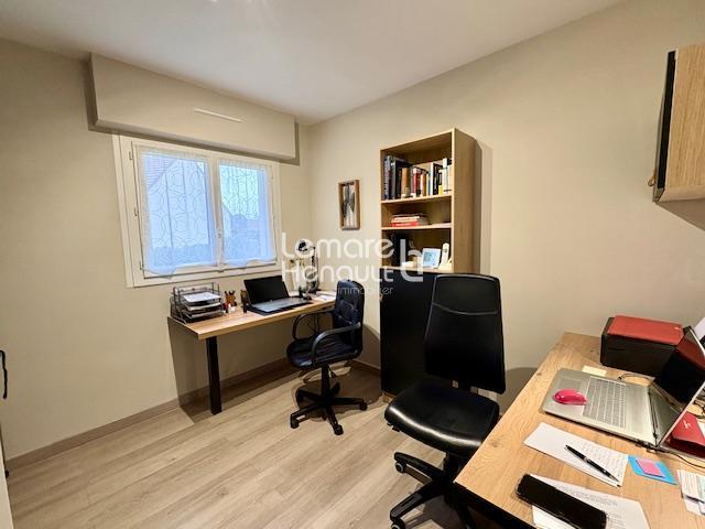 Maison - 170 m² - 7 pièces