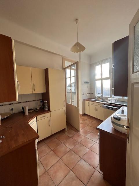 Appartement - 146 m² - 5 pièces