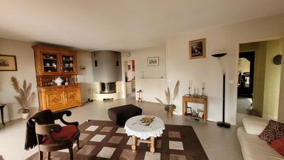 Maison - 120 m² - 4 pièces