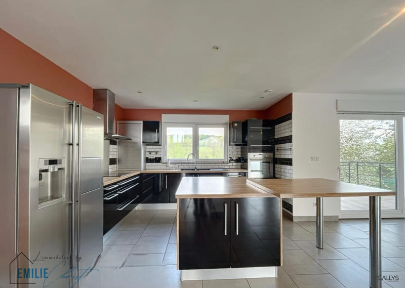 Maison contemporaine - 136 m² - 5 pièces