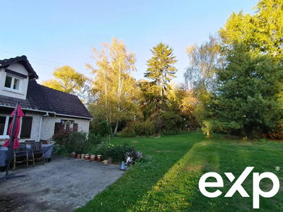 Maison traditionnelle - 112 m² - 6 pièces