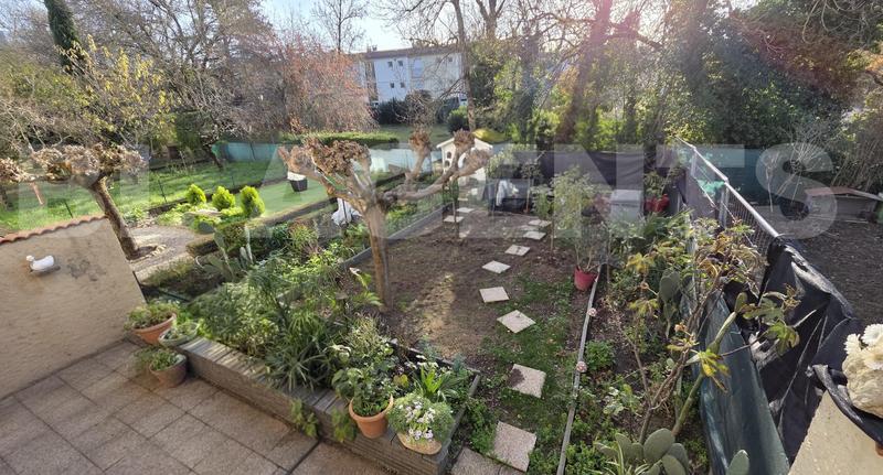 Maison - 97 m² - 5 pièces