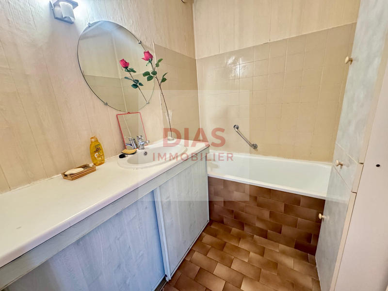 Appartement - 75 m² - 3 pièces