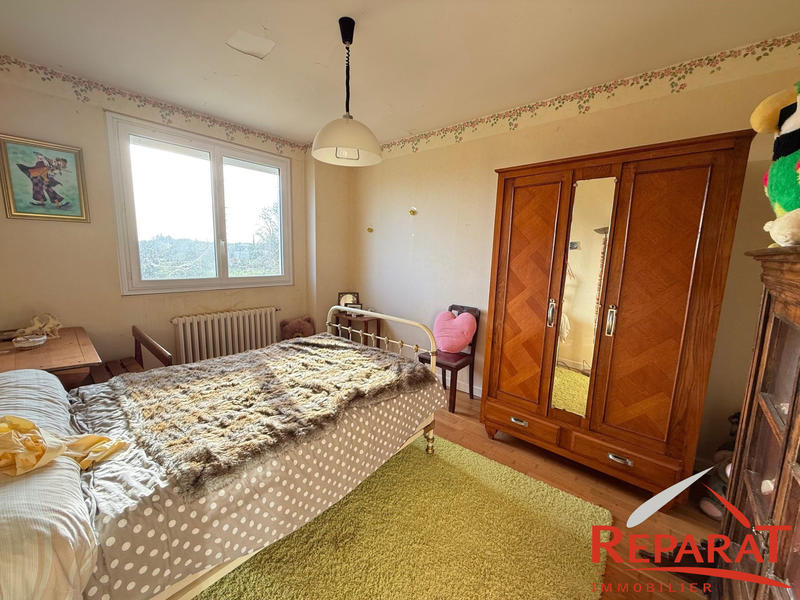 Maison - 142 m² - 7 pièces