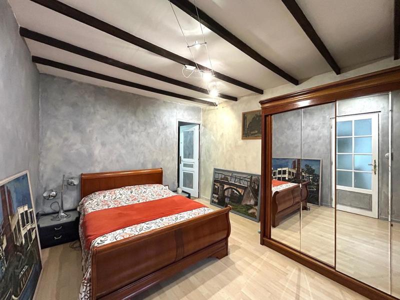 Moulin - 161 m² - 5 pièces