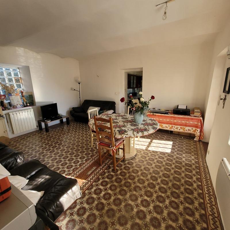 Maison - 148 m² - 9 pièces