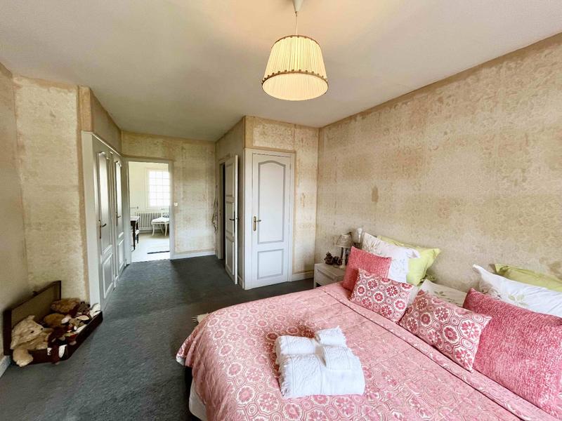 Maison - 388 m² - 15 pièces