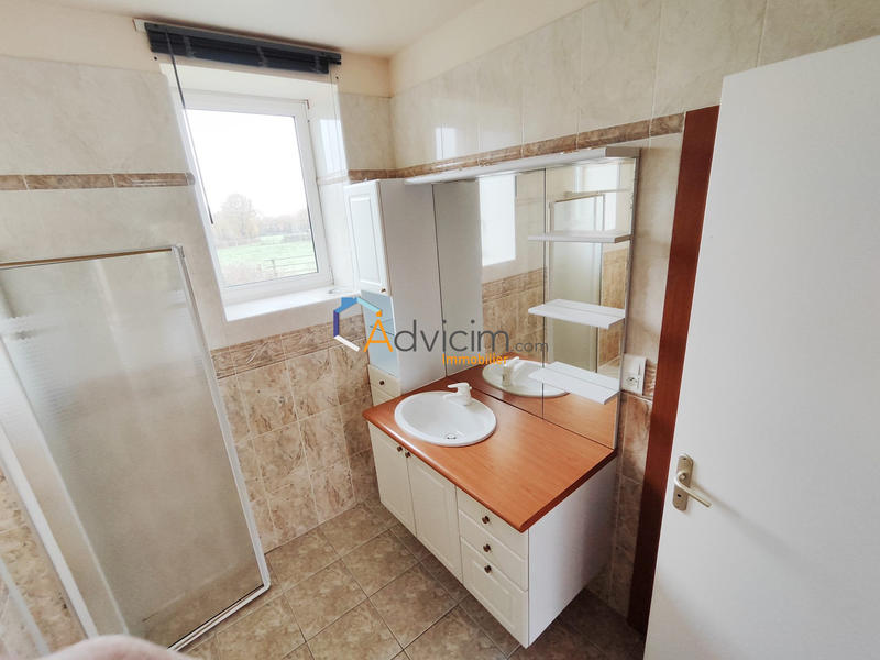 Maison - 87 m² - 5 pièces