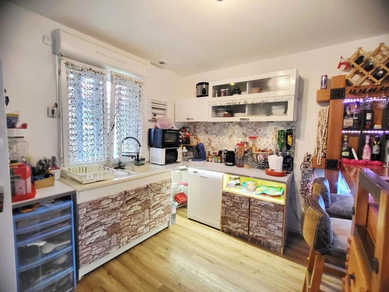 Pavillon - 86 m² - 4 pièces