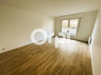 Appartement - 77 m² - 3 pièces