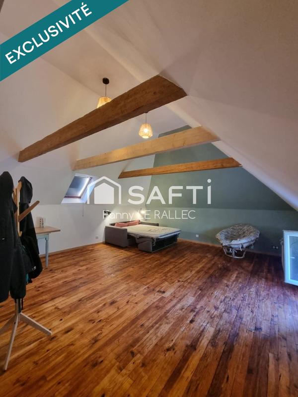 Maison - 180 m² - 8 pièces