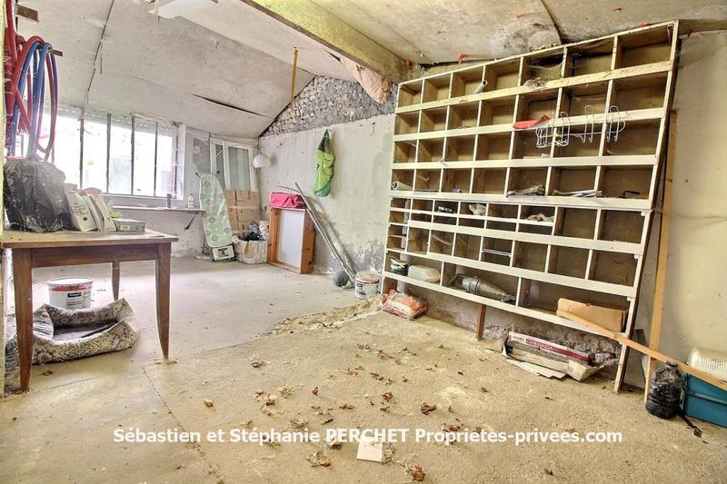 Maison - 209 m² - 7 pièces