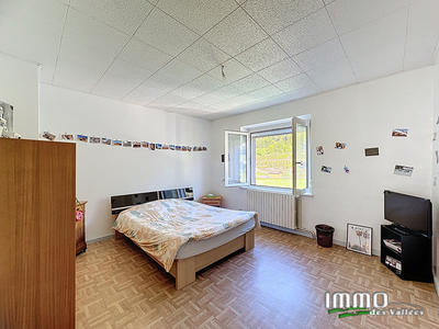 Appartement - 105 m² - 4 pièces